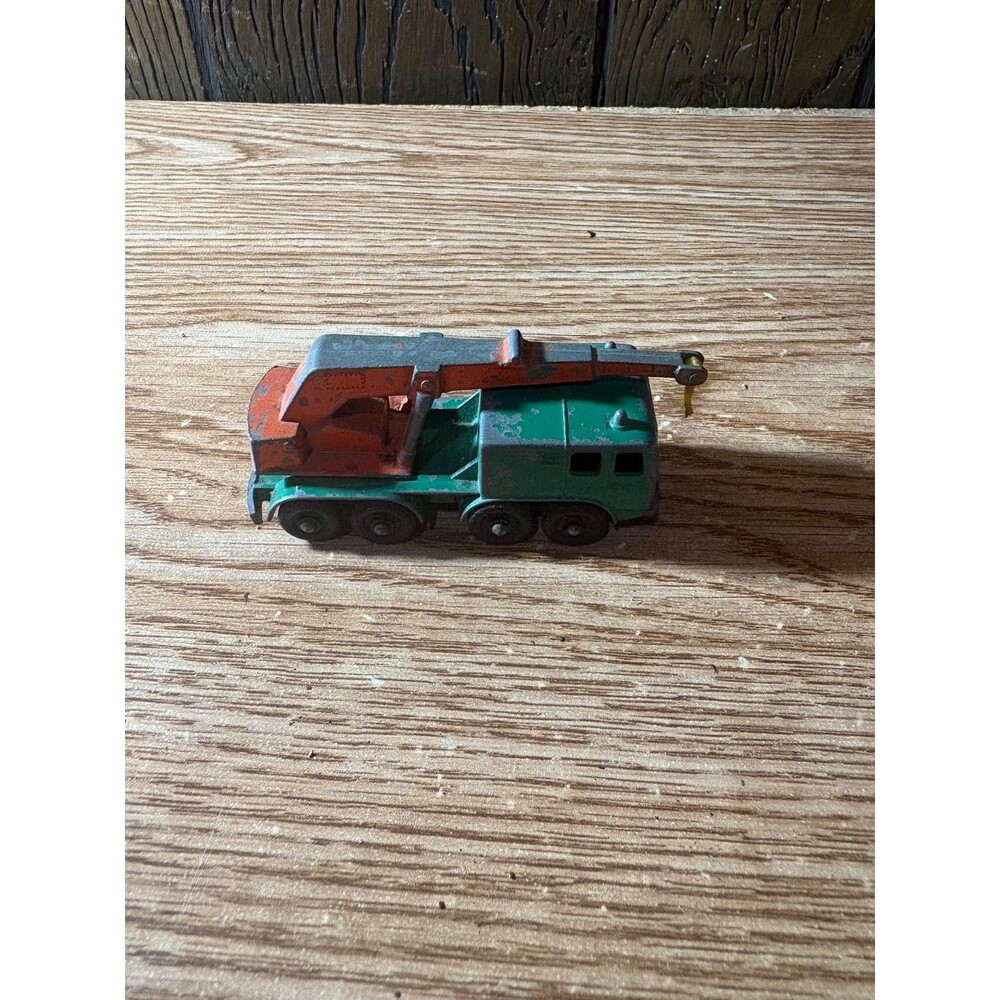 Vintage Lesney Matchbox Series No 30 8 Wheel Crane Green Orange